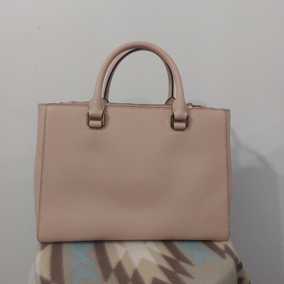 Michael Kors purse color: ballet pink - Picture 5 of 13